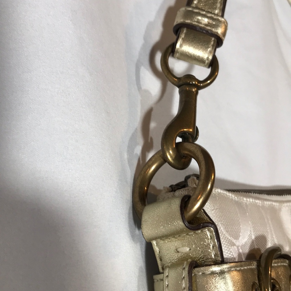 Coach Gold Leather Trim & Cream Wristlet/Bag - Picture 4 of 9